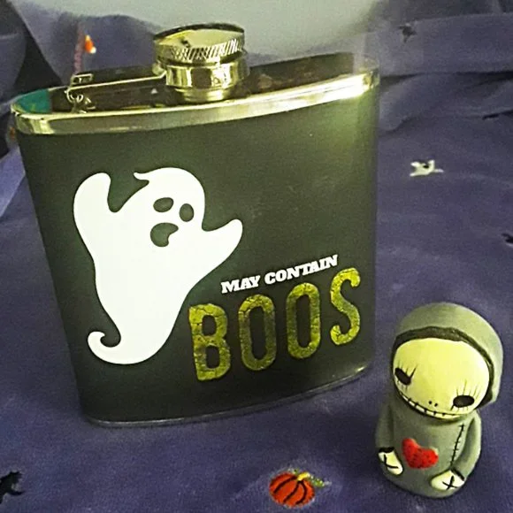 BOO! NWT 6oz. SS Halloween Themed Flask - Picture 2 of 8